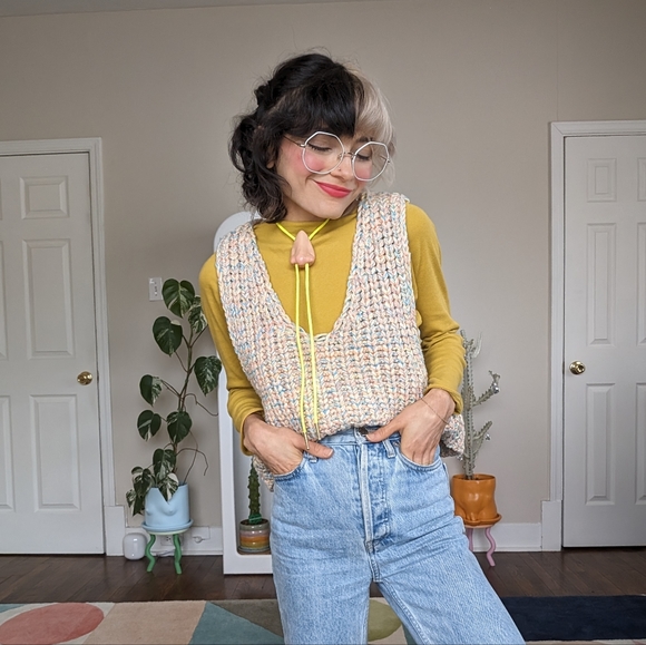 Free People Sweaters - SOLD - Free people chunky knitted Hoopla Vest